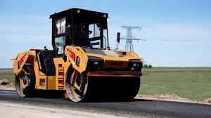 Казахстан выделит почти 600 млрд тенге на ремонт и строительство дорог в 2023 году